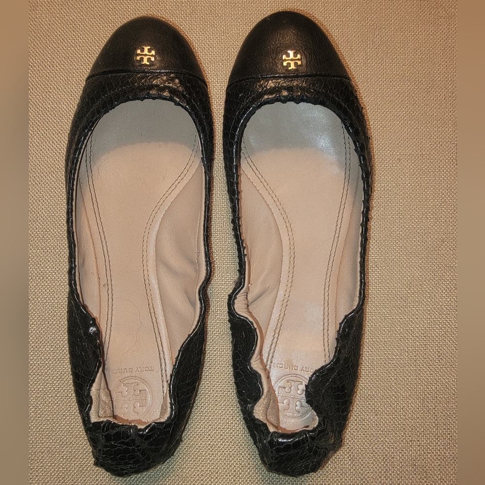Tory Burch Snakeskin Flats size 7.5